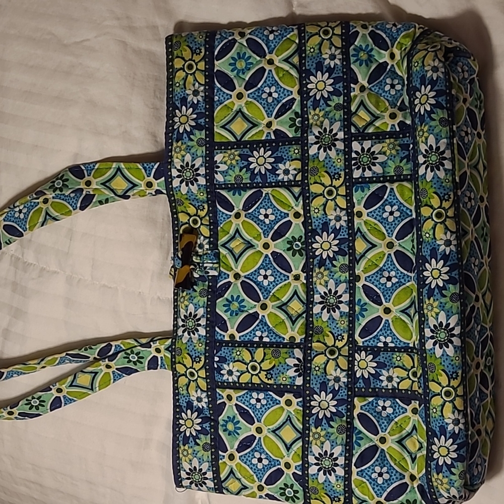 Vera Bradley Tic Tac Toe Blue green paisley daisy quilt purse hand bag